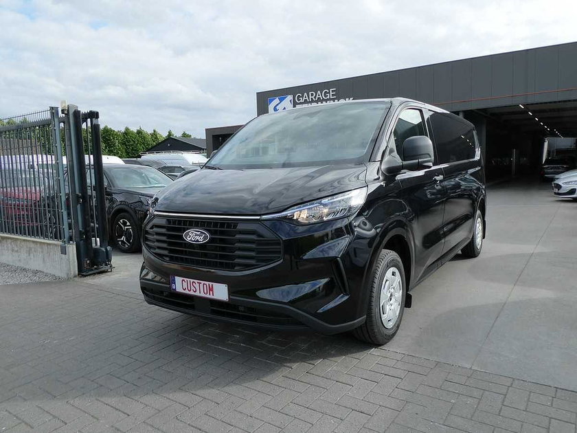 Ford Transit Custom 2025