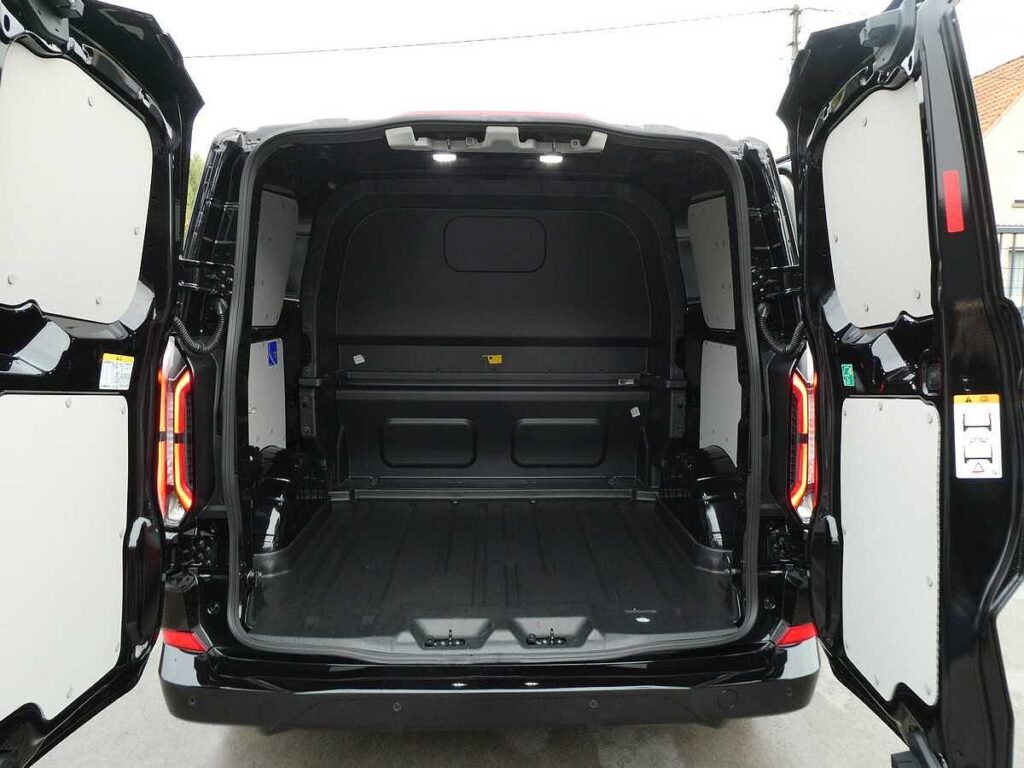 Ford Transit Custom 2025