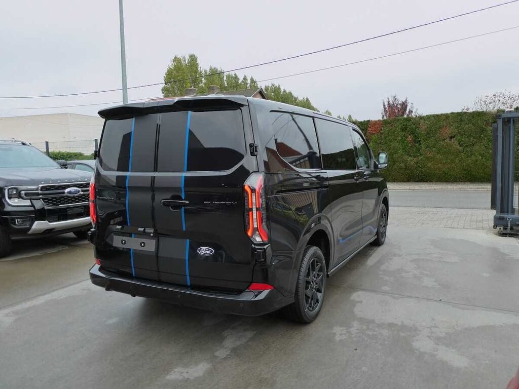 Ford Transit Custom 2025