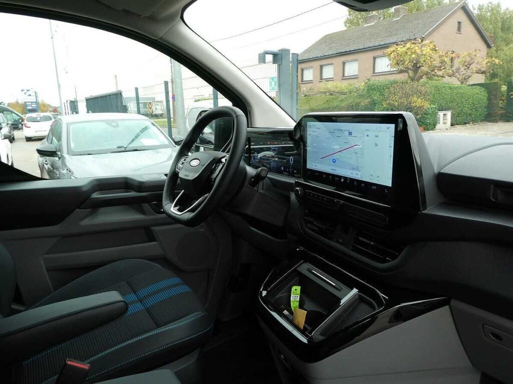 Ford Transit Custom 2025