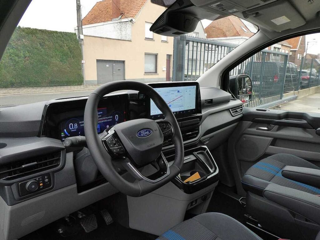 Ford Transit Custom 2025