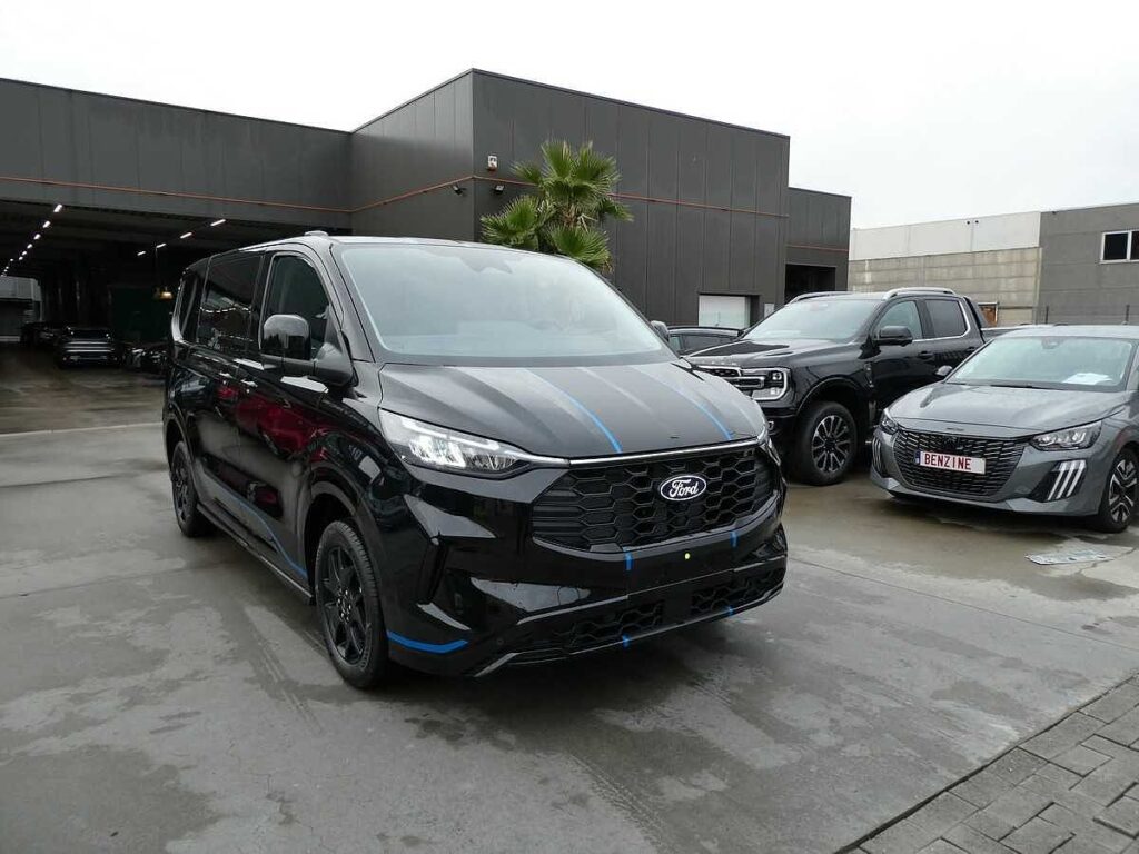 Ford Transit Custom 2025