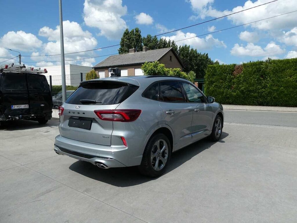 Ford Kuga 2025