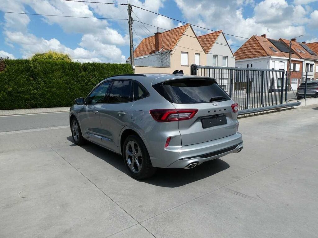 Ford Kuga 2025
