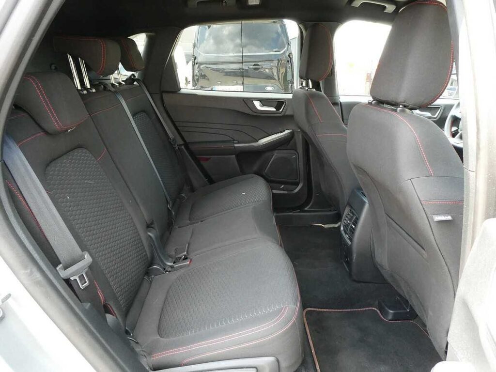 Ford Kuga 2025