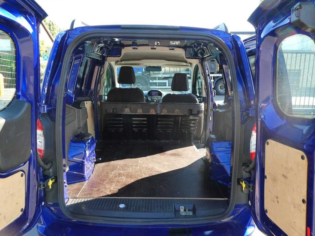 Ford Transit Courier 2017