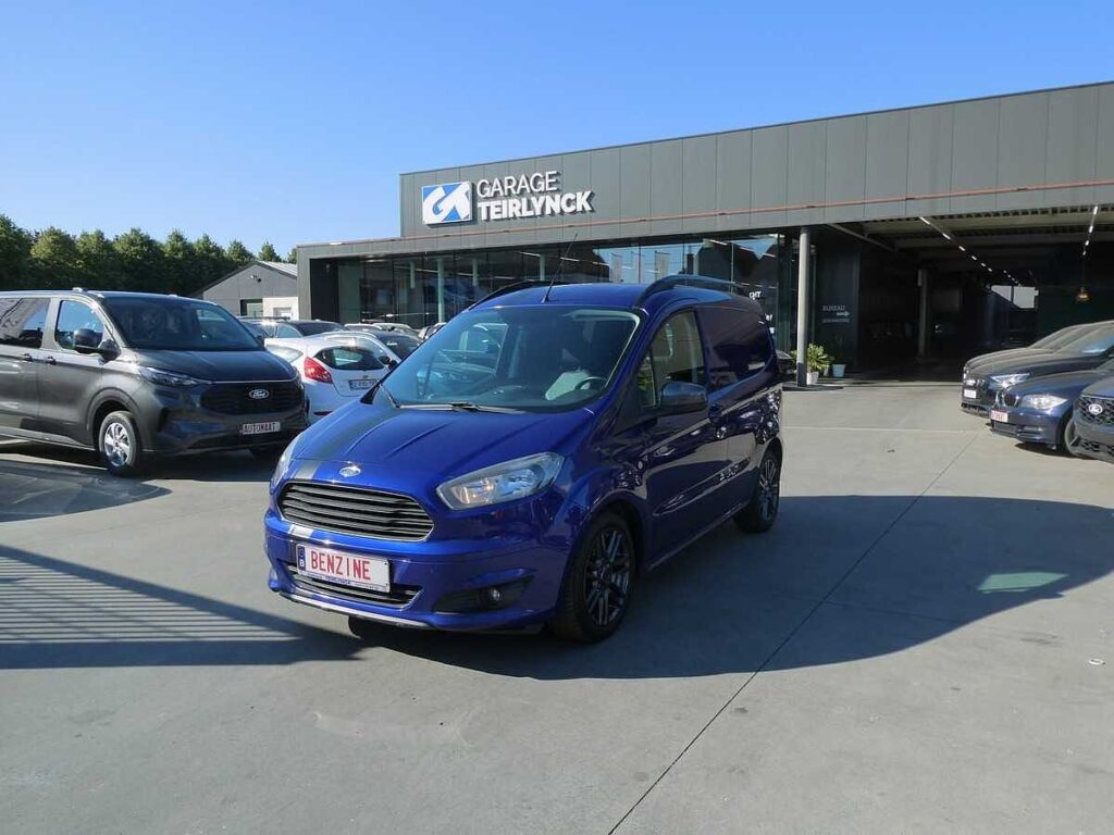 Ford Transit Courier 2017