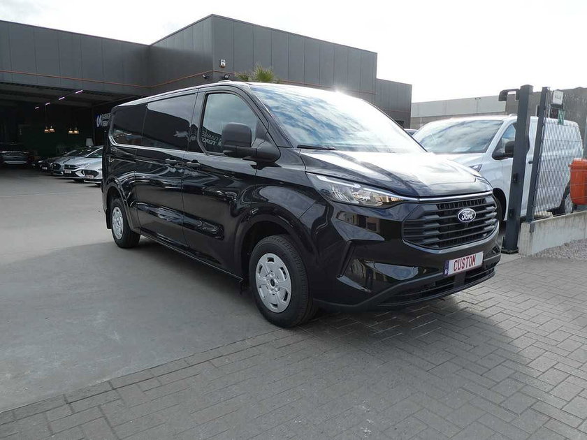 Ford Transit Custom 2025