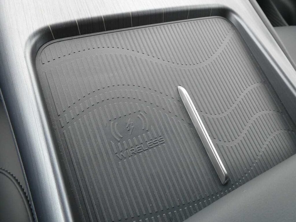 Geely 2026