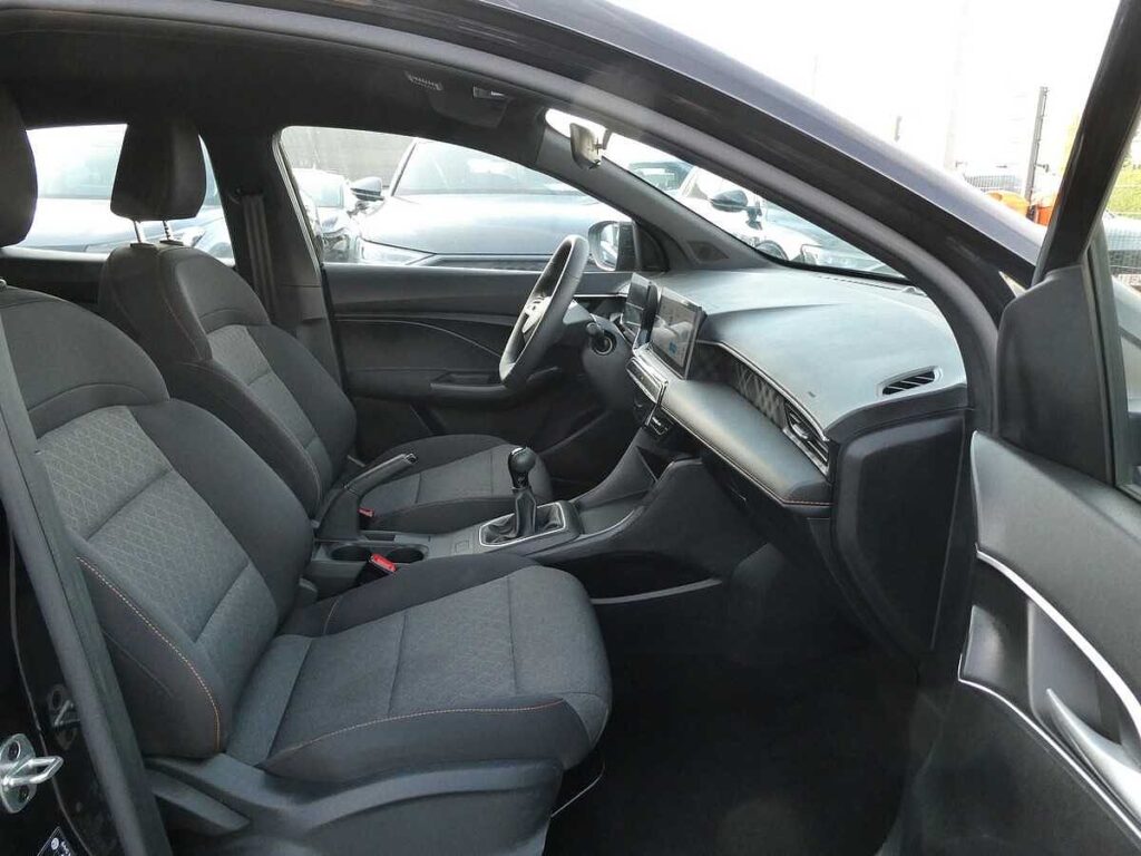 MG MG3 2025