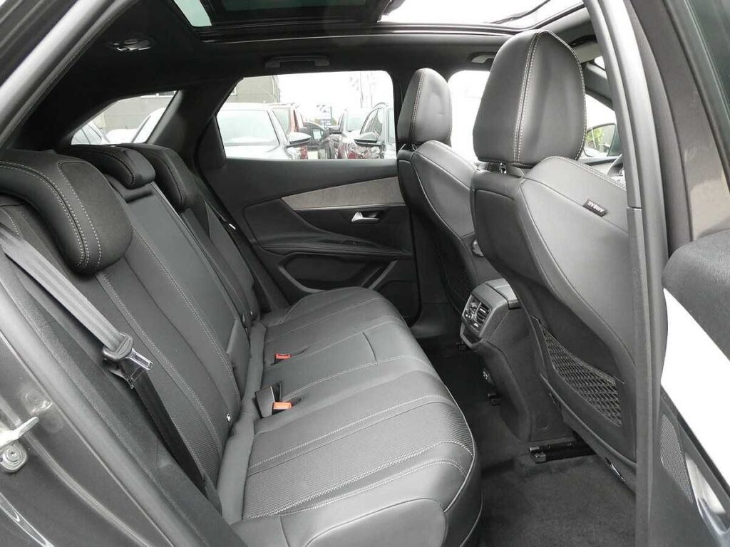 Peugeot 3008 2023