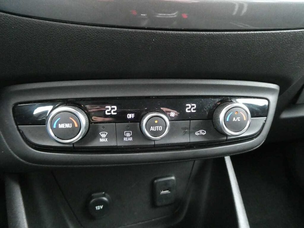 Opel Crossland 2024