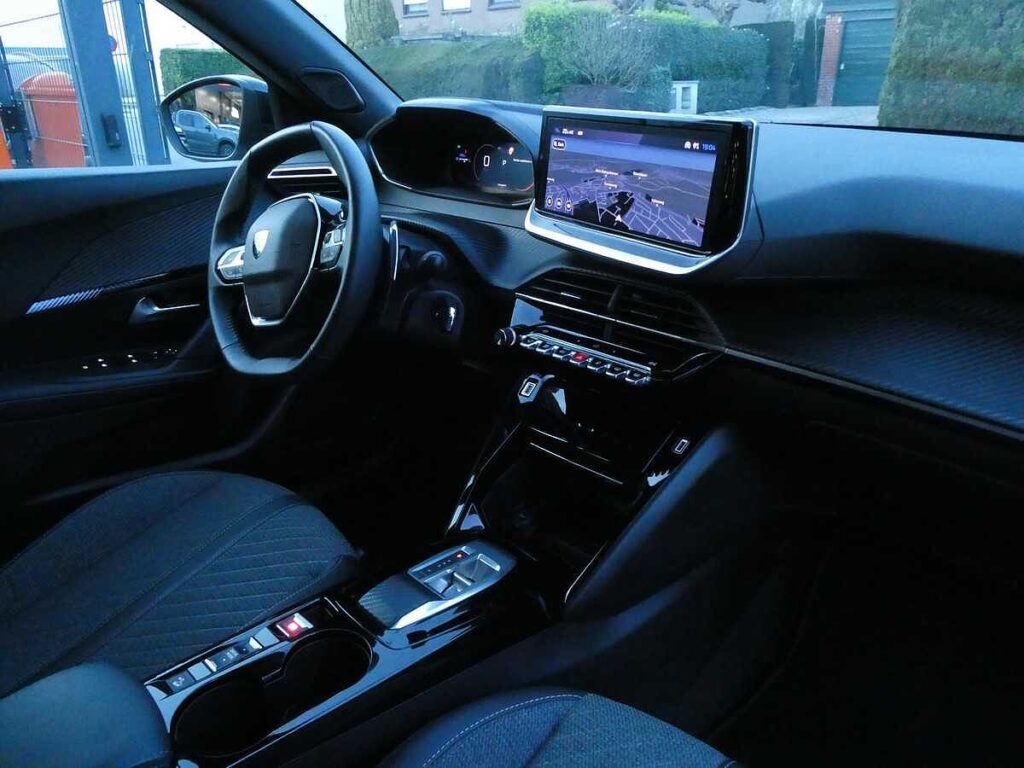 Peugeot 2008 2024