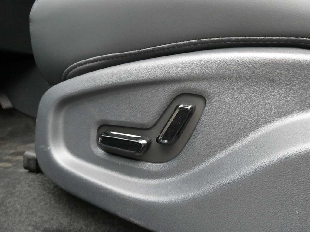 Geely Starray 2026