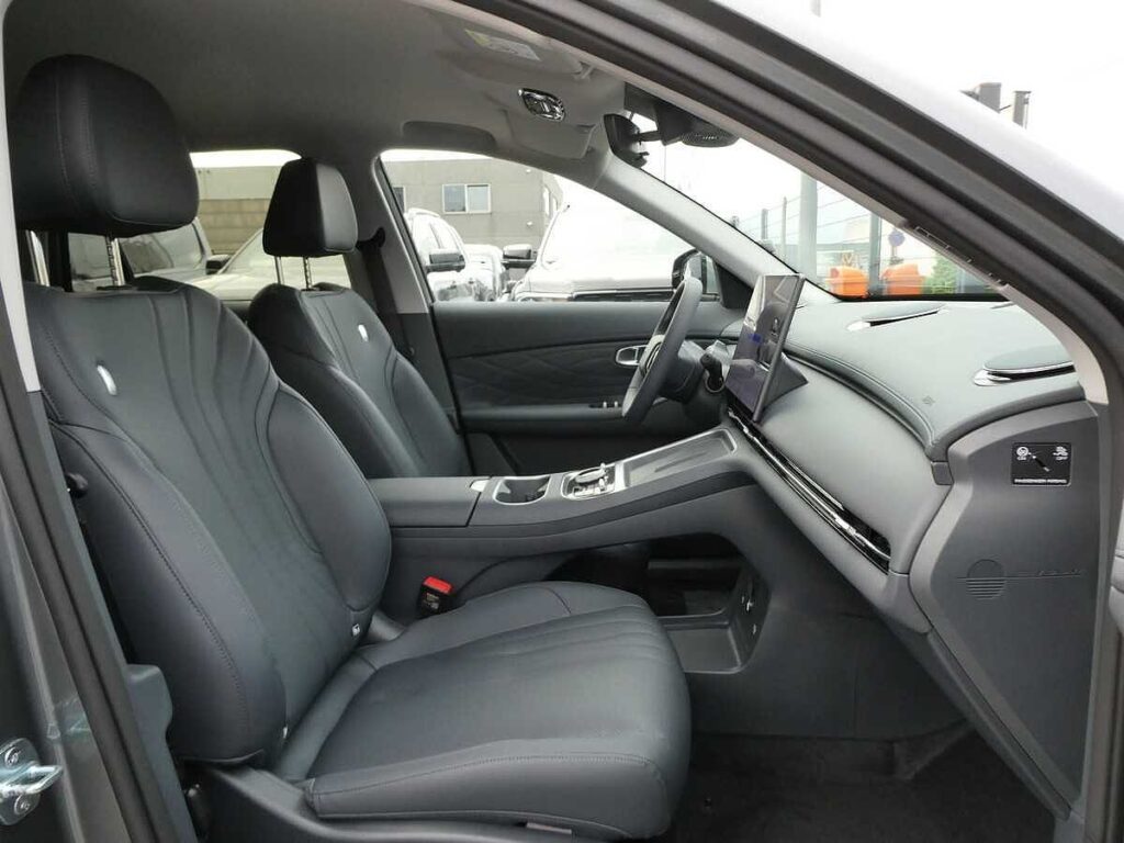 Geely Starray 2026