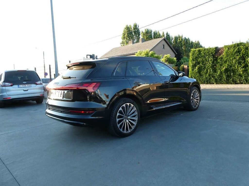 Audi E-Tron 2023
