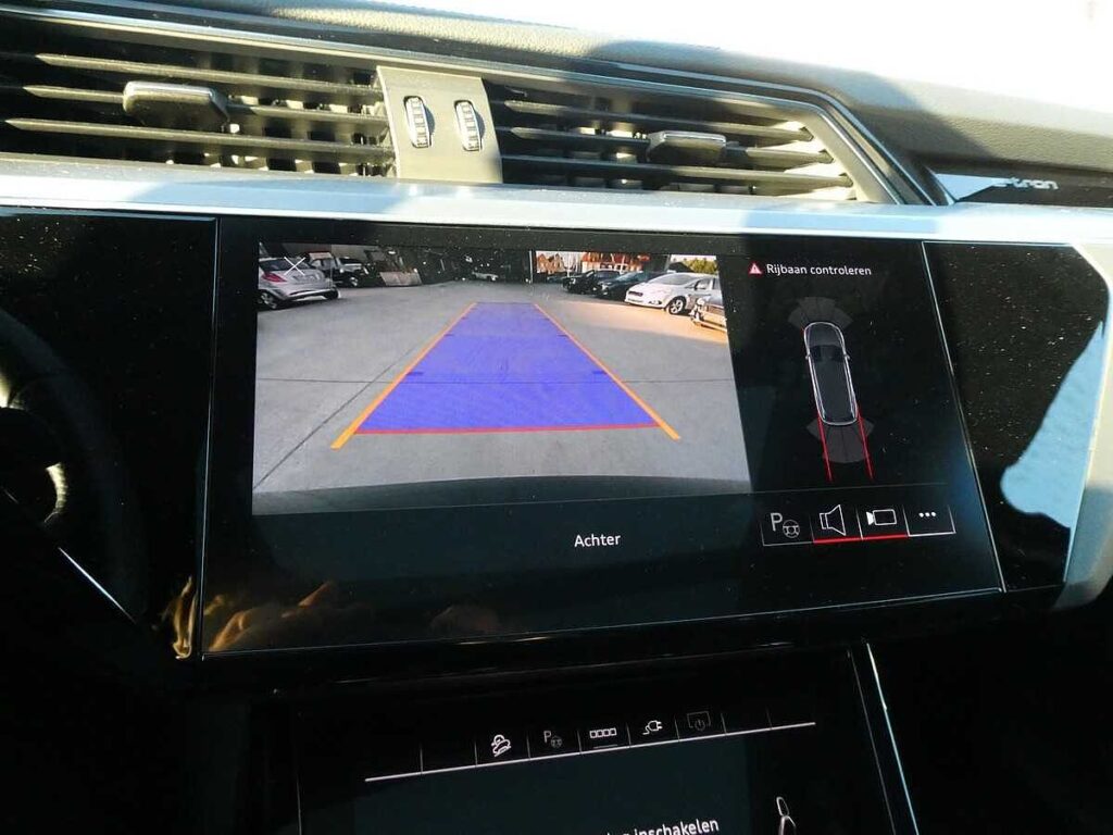 Audi E-Tron 2023