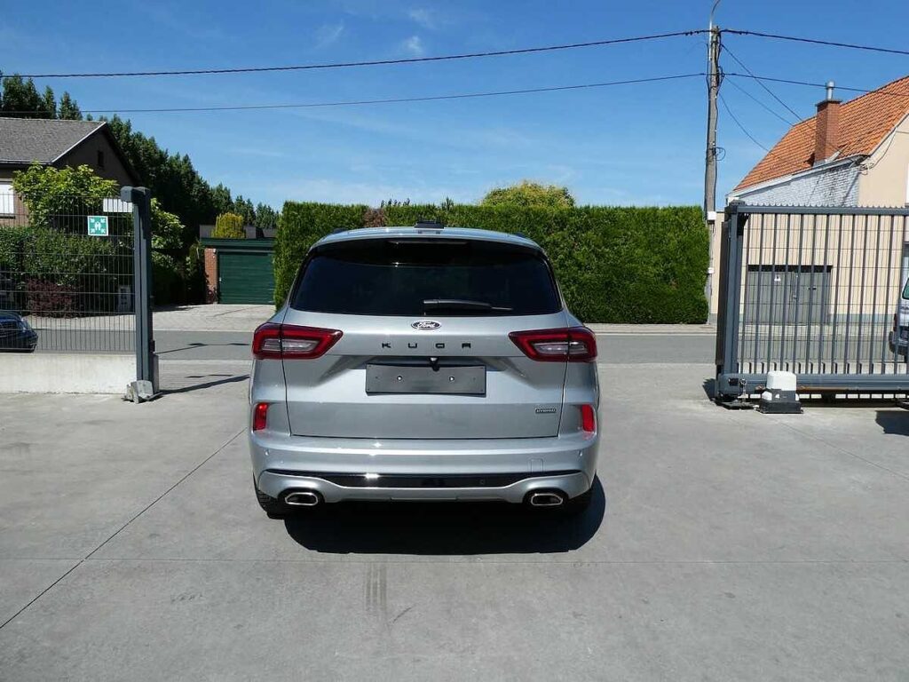 Ford Kuga 2025