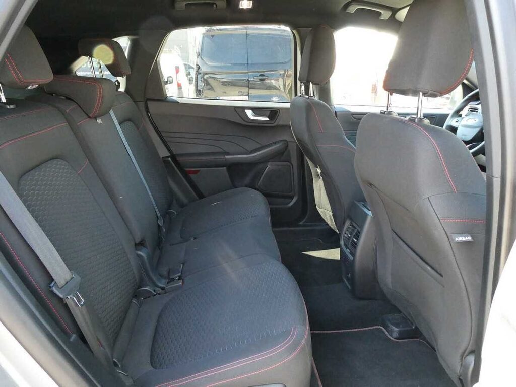 Ford Kuga 2025