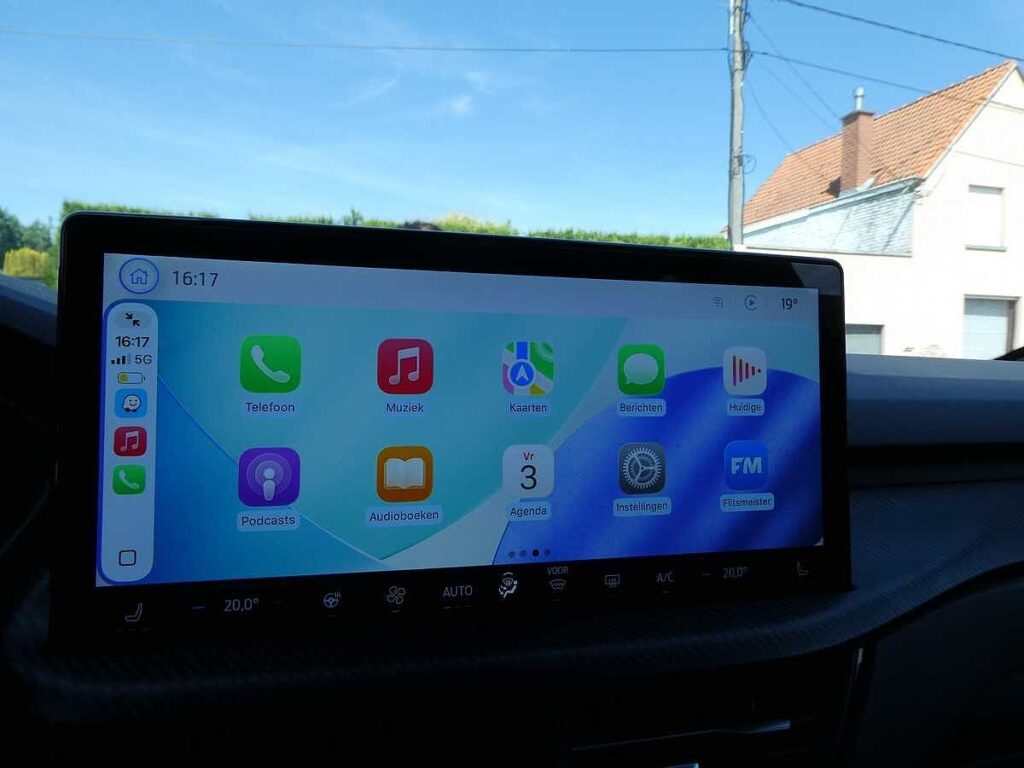 Ford Kuga 2025