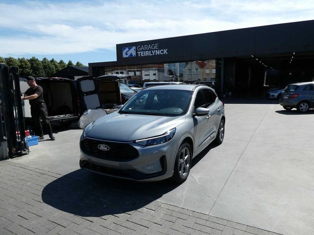 Ford Kuga 2025