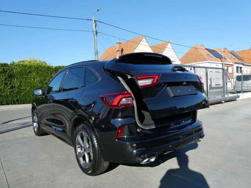 Ford Kuga 2025