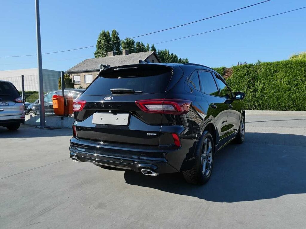 Ford Kuga 2025