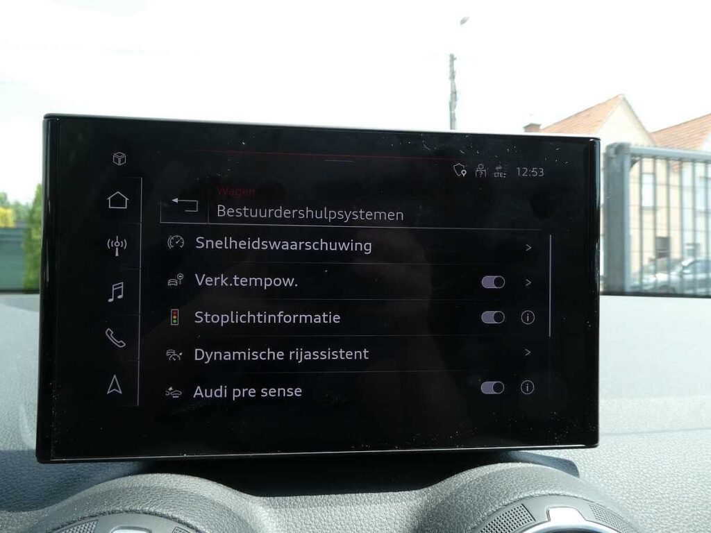 Audi Q2 2024