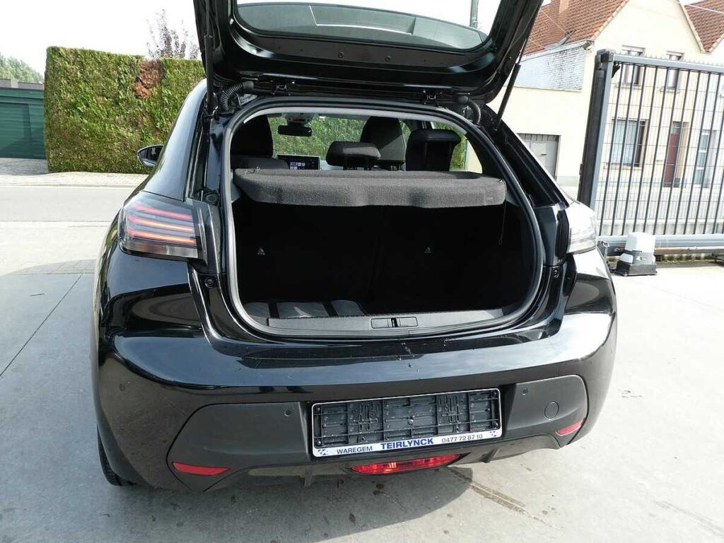 Peugeot 208 2025