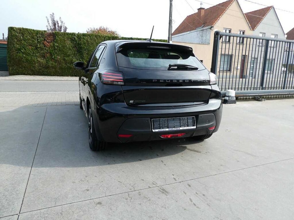 Peugeot 208 2025