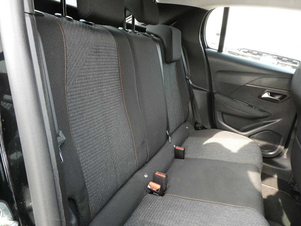 Peugeot 208 2025