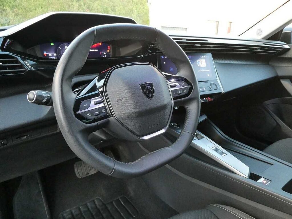 Peugeot 308 2023
