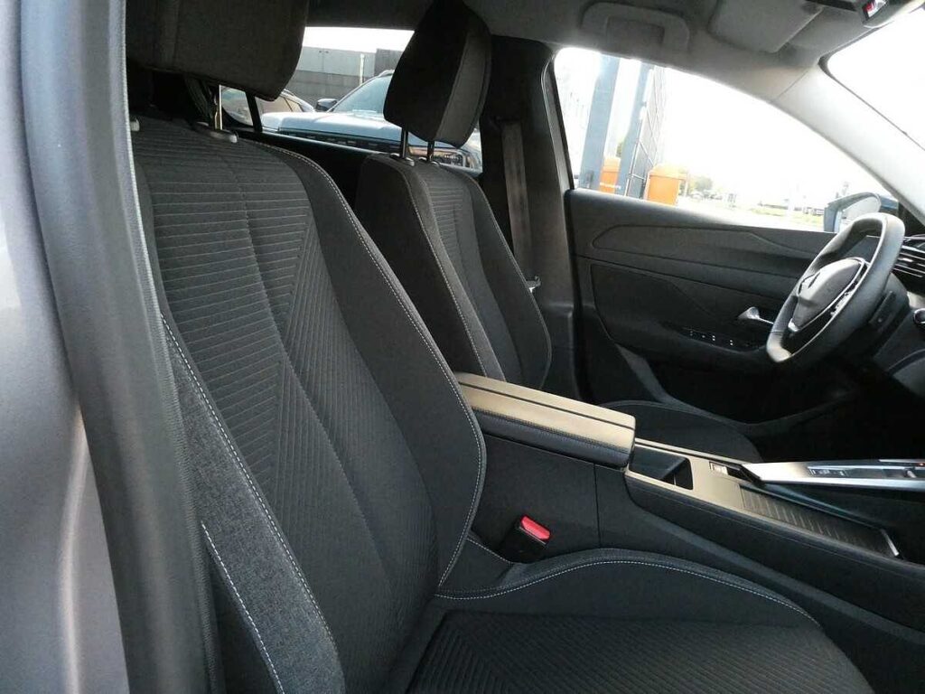 Peugeot 308 2023