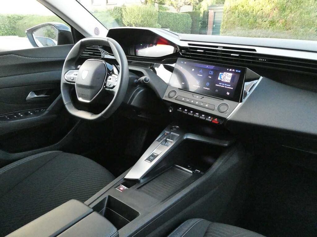 Peugeot 308 2023