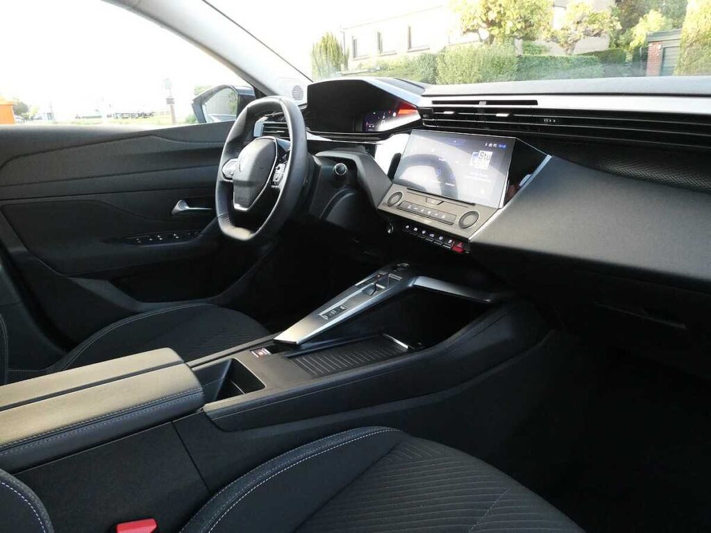 Peugeot 308 2023