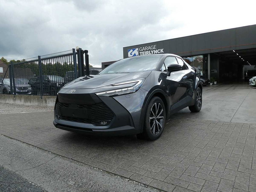 Toyota C-HR 2025