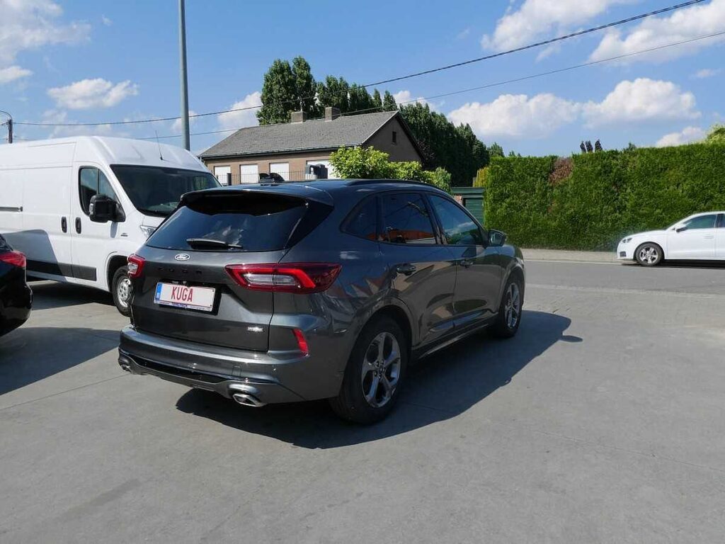 Ford Kuga 2025