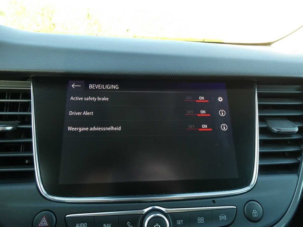 Opel Crossland 2024