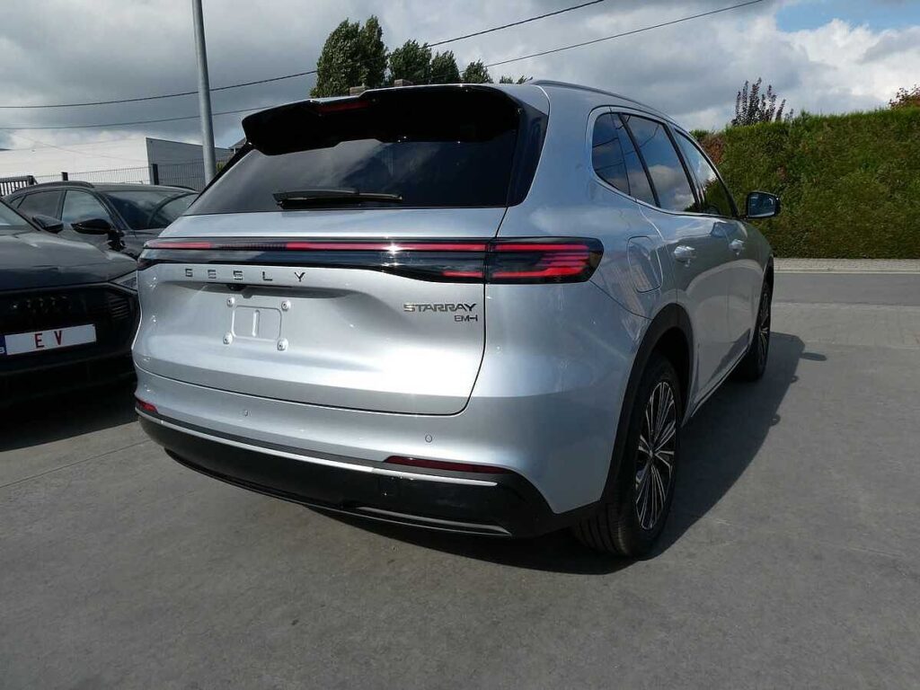 Geely Starray 2026