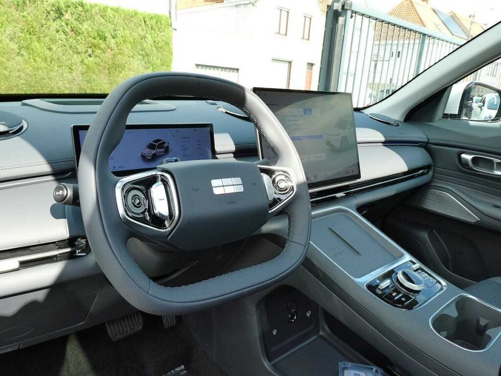 Geely Starray 2026