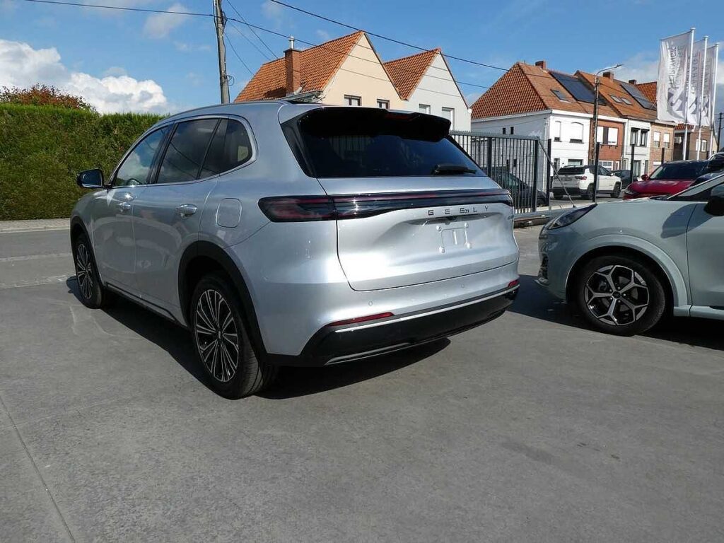 Geely Starray 2026