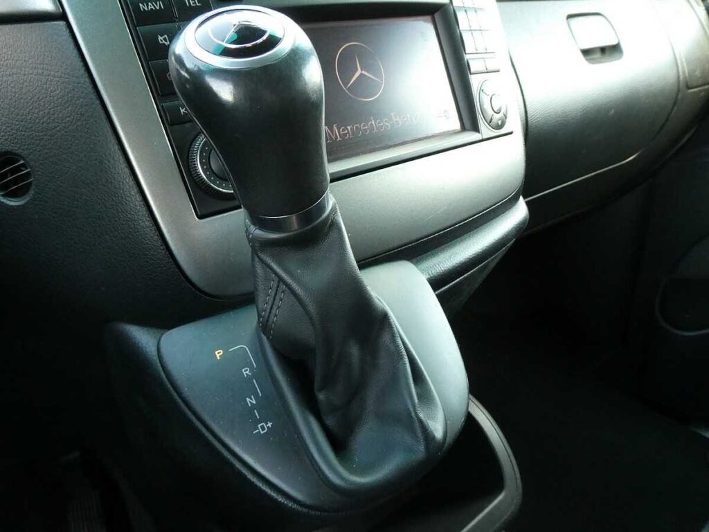 Mercedes Viano 2012
